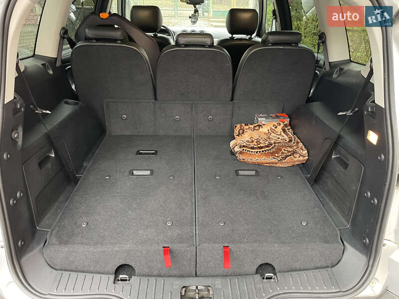 Минивэн Ford S-Max 2014 в Ровно фото 10 Минивэн Ford S-Max 2014 в Ровно