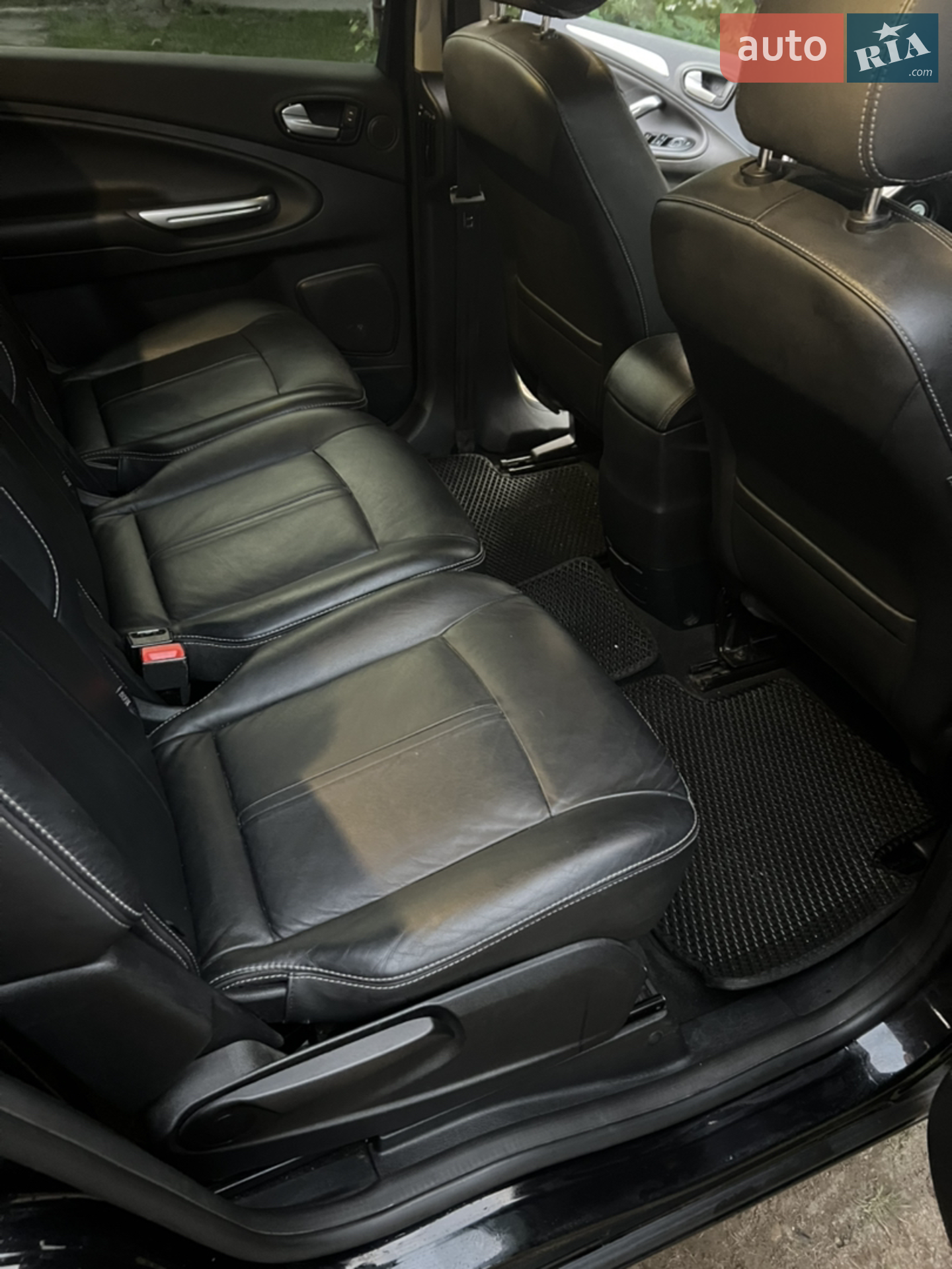 2013 Ford S-MAX - мініатюра 95