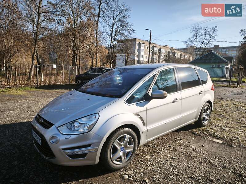 Минивэн Ford S-Max 2014 в Калуше фото Минивэн Ford S-Max 2014 в Калуше