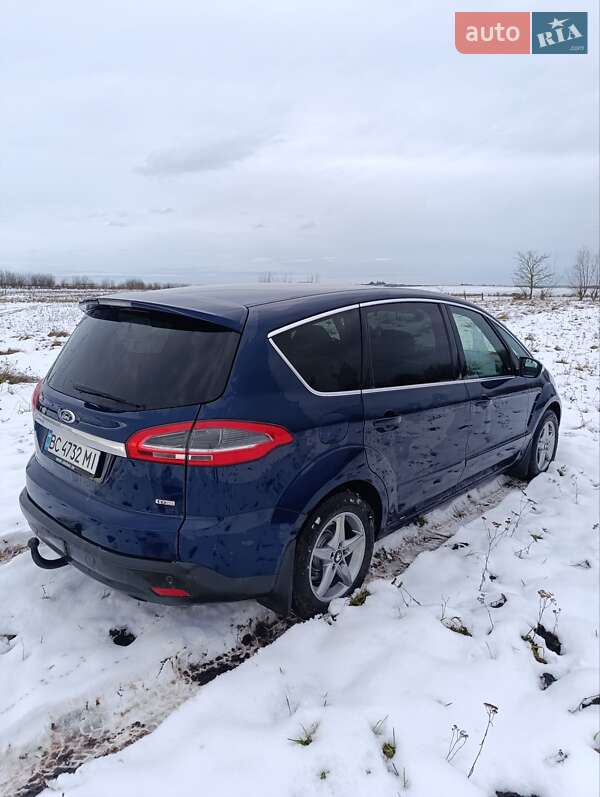 Минивэн Ford S-Max 2010 в Щирце