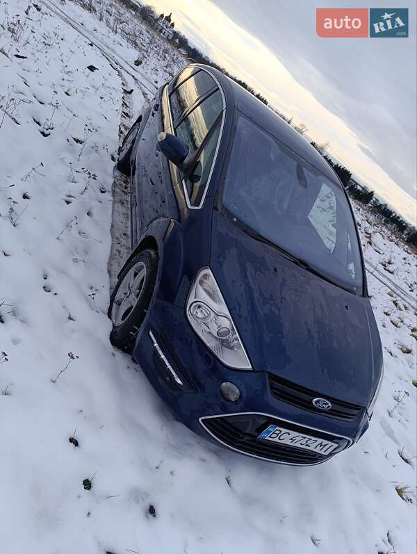 Минивэн Ford S-Max 2010 в Щирце