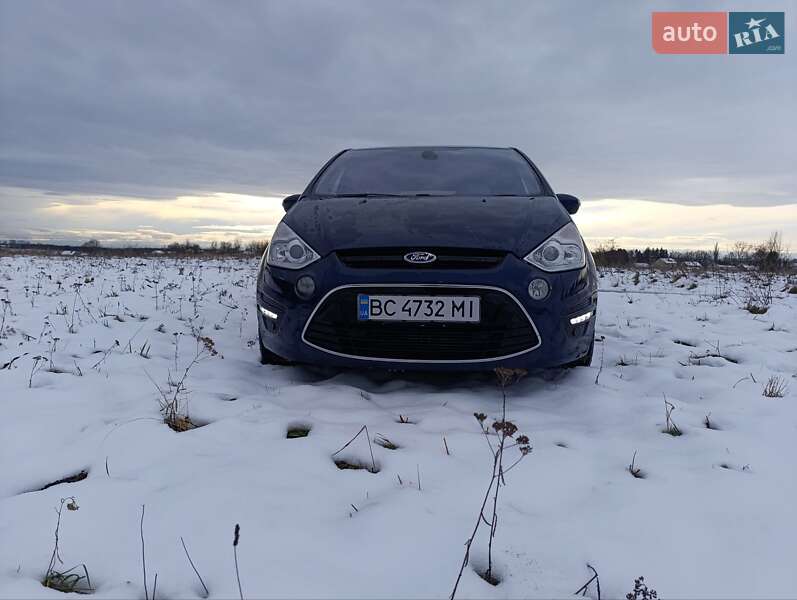 Минивэн Ford S-Max 2010 в Щирце