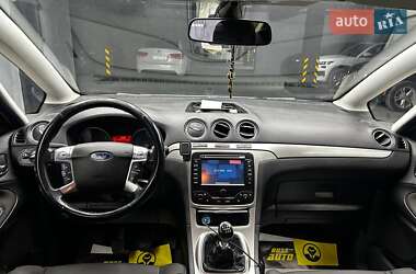 Минивэн Ford S-Max 2011 в Черновцах