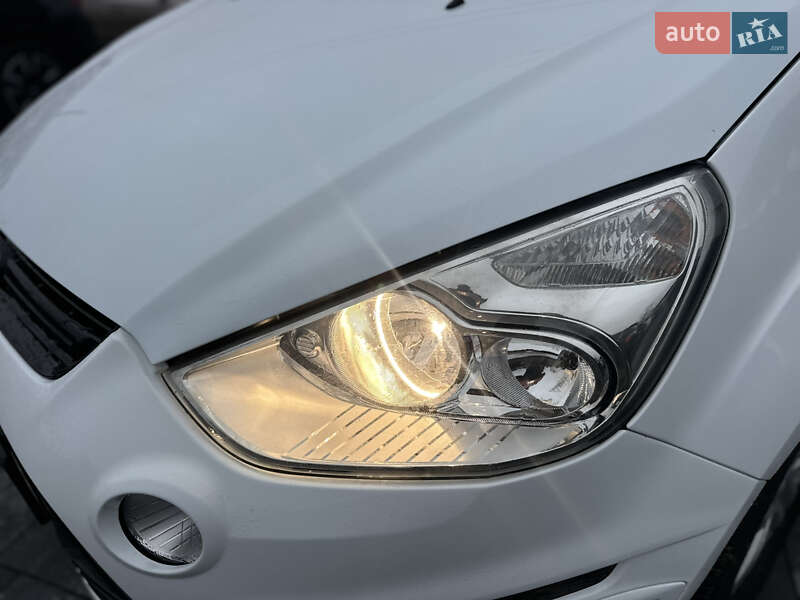 Мінівен Ford S-Max 2013 в Вінниці