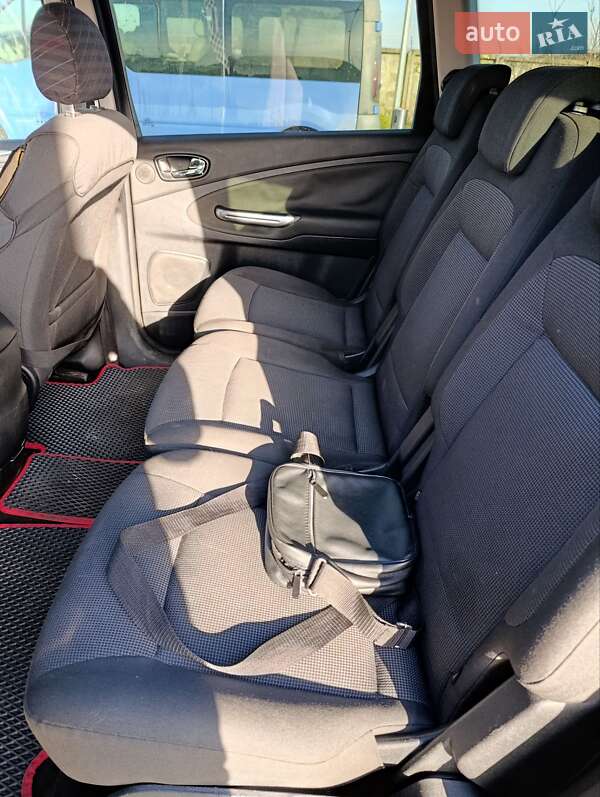 Минивэн Ford S-Max 2007 в Ужгороде