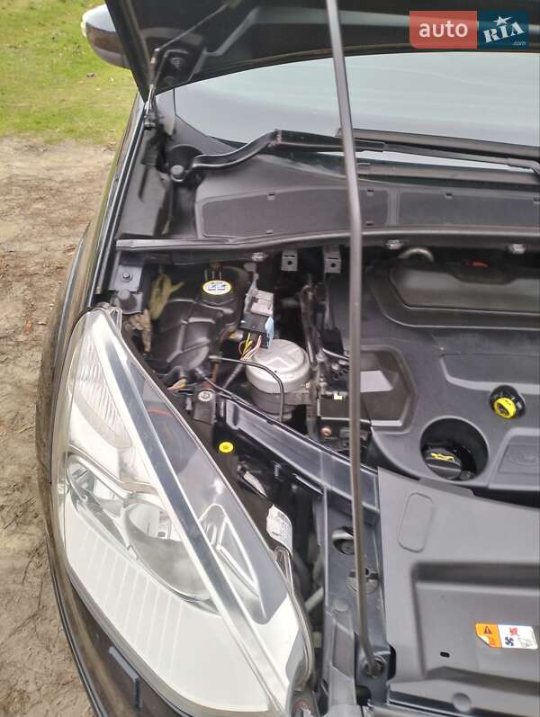 Минивэн Ford S-Max 2012 в Киеве фото 8 Минивэн Ford S-Max 2012 в Киеве