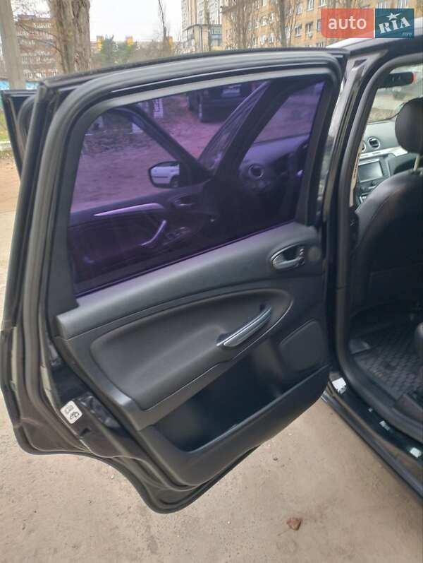 Минивэн Ford S-Max 2012 в Киеве фото 14 Минивэн Ford S-Max 2012 в Киеве