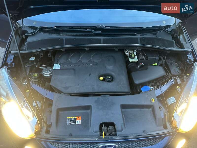 Минивэн Ford S-Max 2009 в Луцке