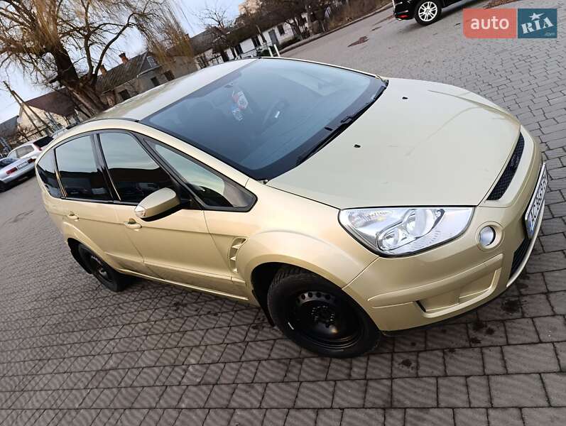 Минивэн Ford S-Max 2006 в Владимире