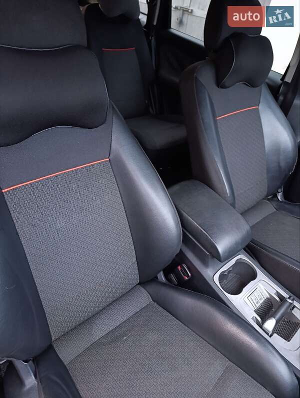 Минивэн Ford S-Max 2006 в Владимире