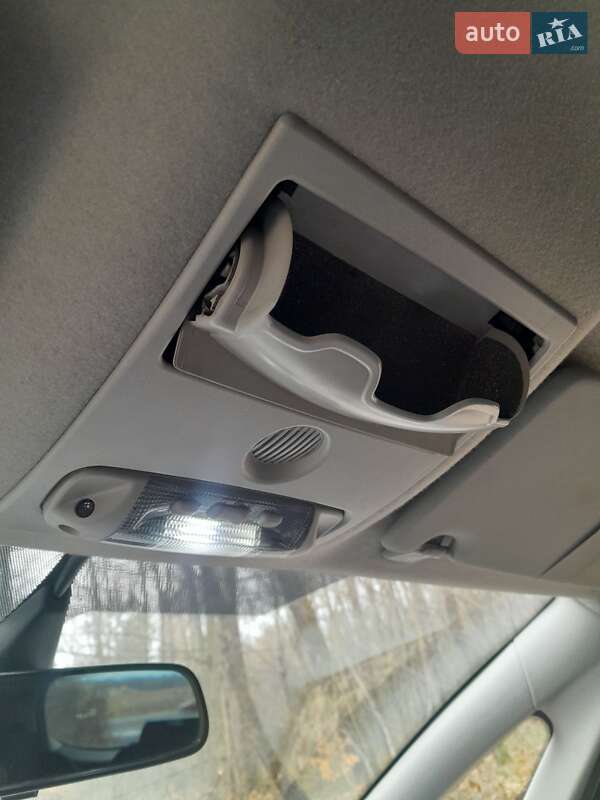 Минивэн Ford S-Max 2006 в Долине