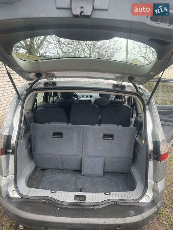 Минивэн Ford S-Max 2006 в Ровно фото 6 Минивэн Ford S-Max 2006 в Ровно