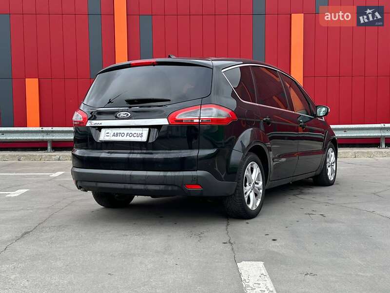 Минивэн Ford S-Max 2013 в Киеве