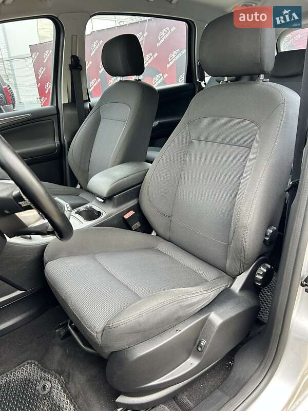 Минивэн Ford S-Max 2009 в Сумах