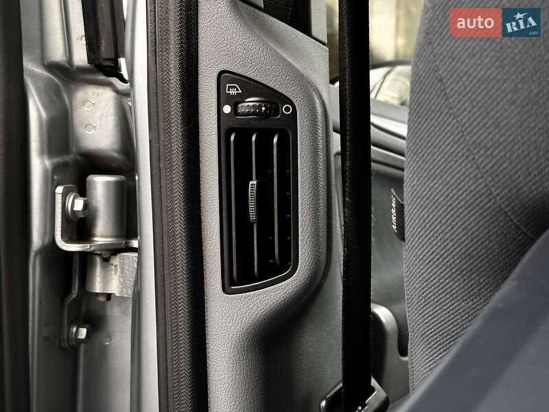 Минивэн Ford S-Max 2007 в Николаеве фото 26 Минивэн Ford S-Max 2007 в Николаеве