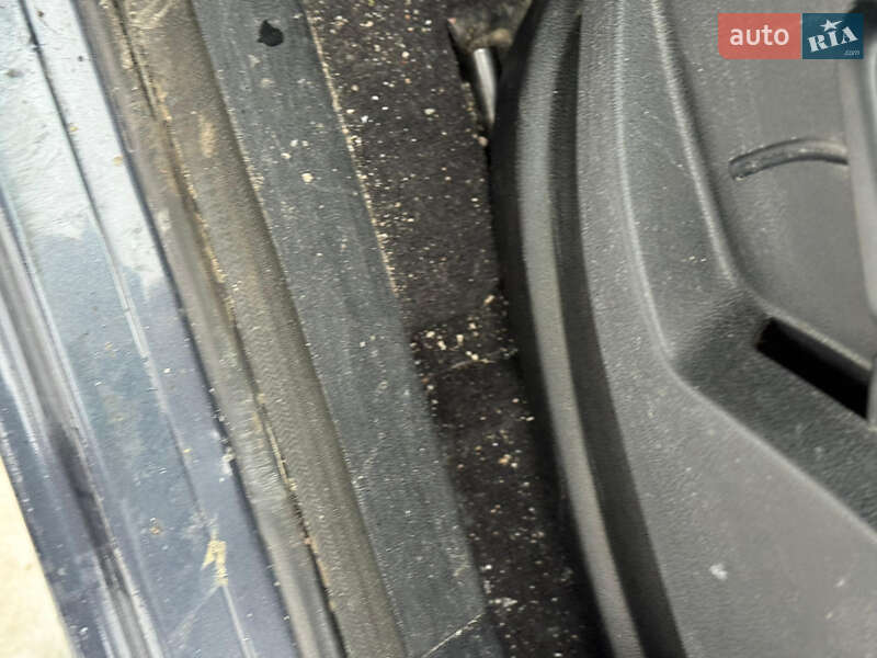 Мінівен Ford S-Max 2009 в Рівному фото 29 Мінівен Ford S-Max 2009 в Рівному