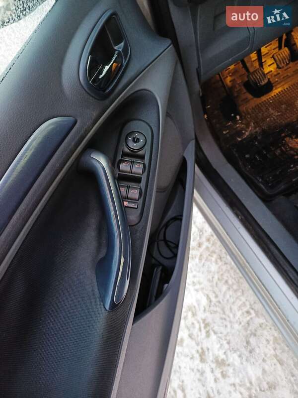 Минивэн Ford S-Max 2006 в Черкассах