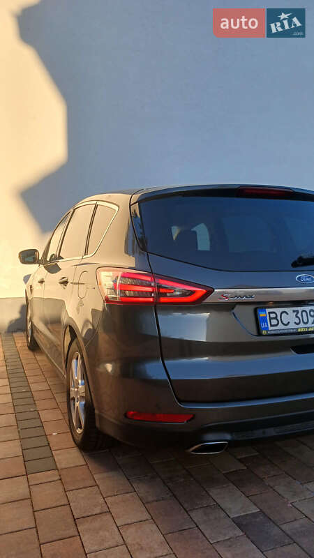 Минивэн Ford S-Max 2016 в Стрые