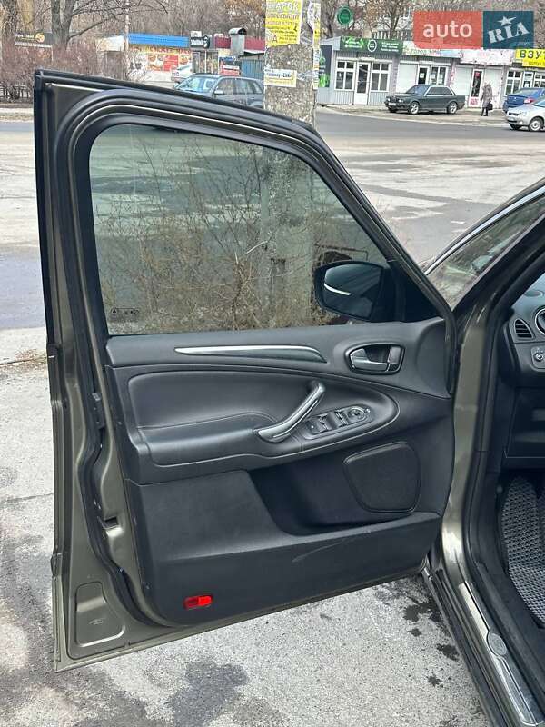 Минивэн Ford S-Max 2010 в Днепре фото 11 Минивэн Ford S-Max 2010 в Днепре