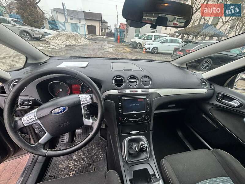 Мінівен Ford S-Max 2012 в Івано-Франківську