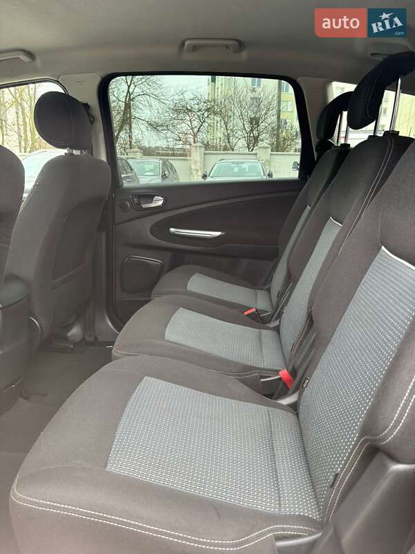 Мінівен Ford S-Max 2012 в Івано-Франківську