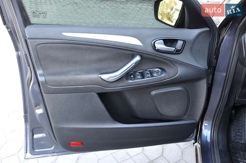 Минивэн Ford S-Max 2009 в Львове