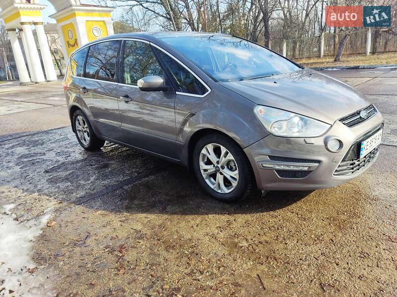 Минивэн Ford S-Max 2014 в Желтых Водах