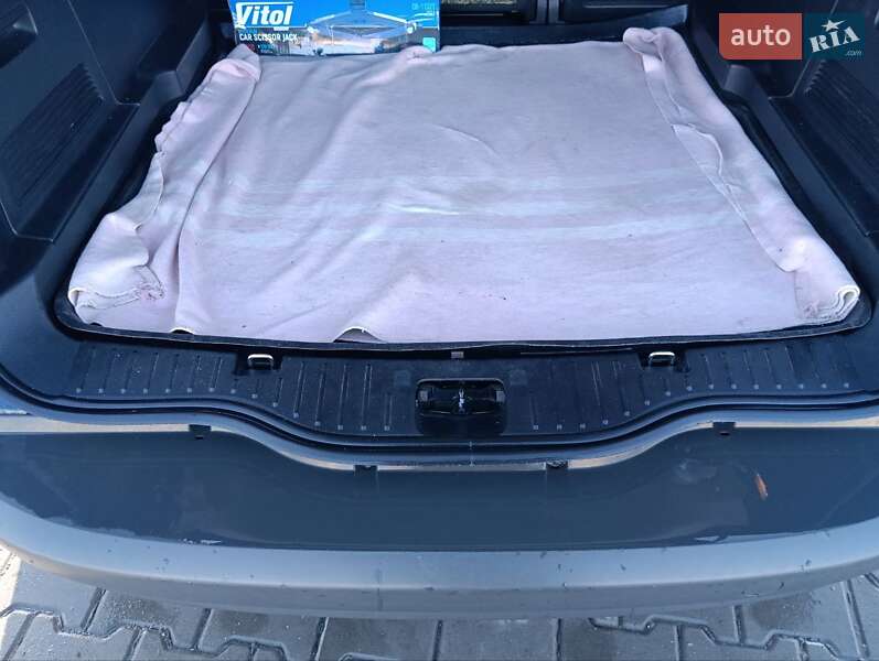 Минивэн Ford S-Max 2011 в Тульчине