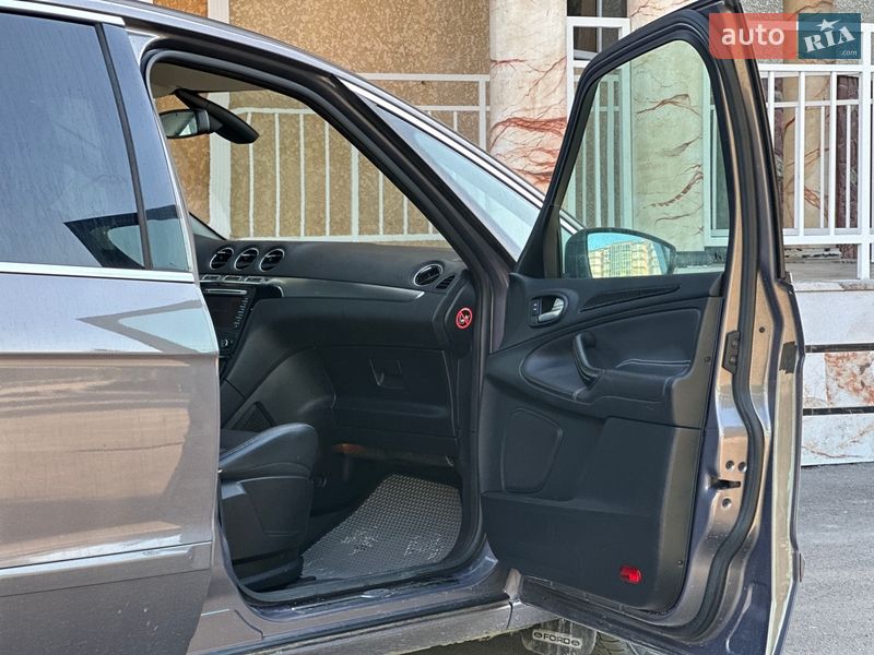 Мінівен Ford S-Max 2012 в Тернополі