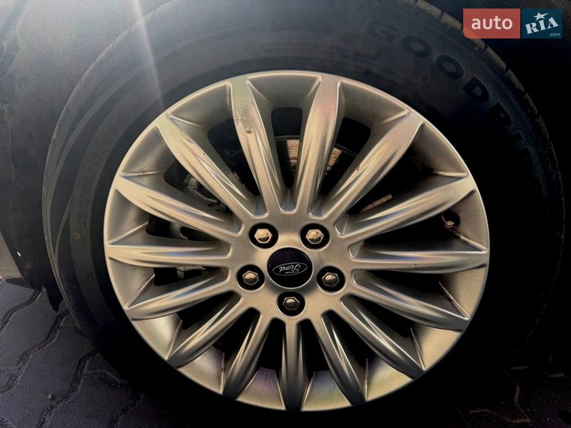 Минивэн Ford S-Max 2013 в Хмельницком