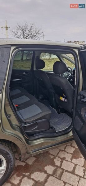 Мінівен Ford S-Max 2010 в Калуші