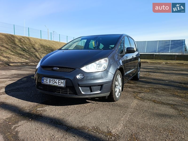 Минивэн Ford S-Max 2007 в Заставной