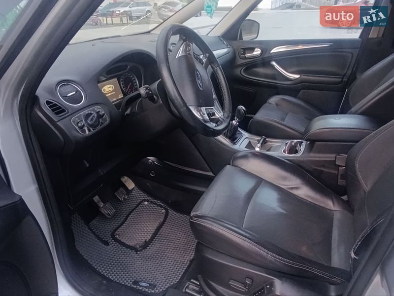 Мінівен Ford S-Max 2009 в Львові фото 19 Мінівен Ford S-Max 2009 в Львові