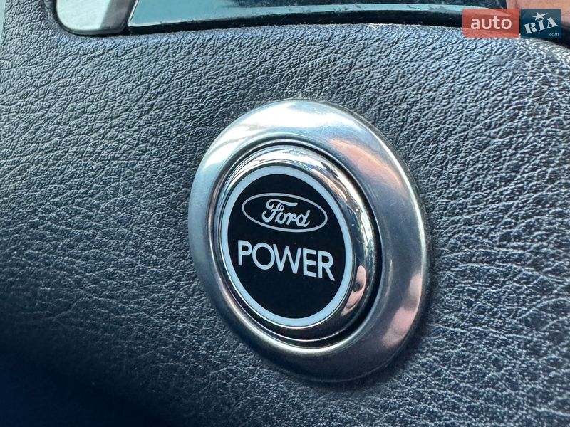 Мінівен Ford S-Max 2011 в Києві