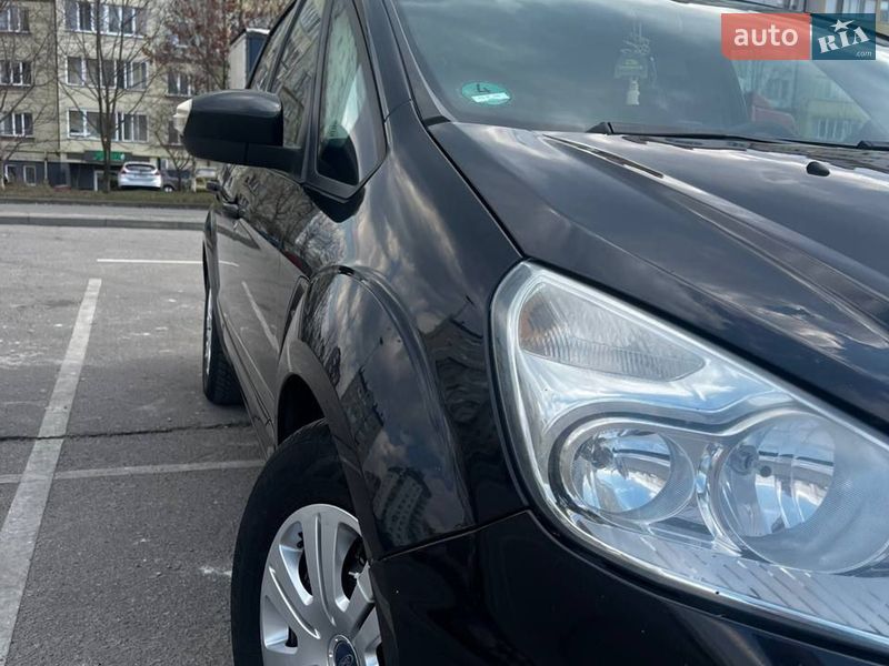 Мінівен Ford S-Max 2010 в Івано-Франківську