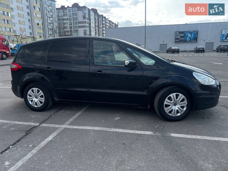Мінівен Ford S-Max 2010 в Івано-Франківську
