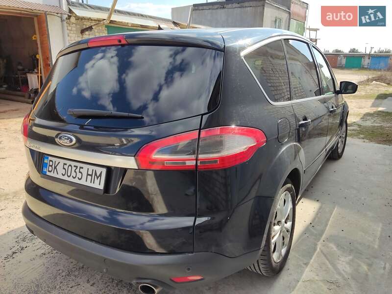 Минивэн Ford S-Max 2011 в Вараше фото 6 Минивэн Ford S-Max 2011 в Вараше