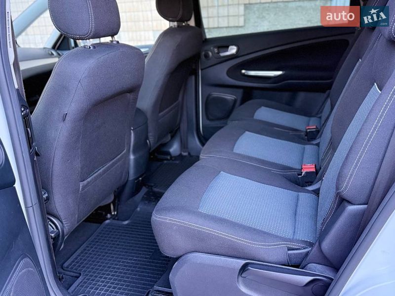 Минивэн Ford S-Max 2013 в Одессе