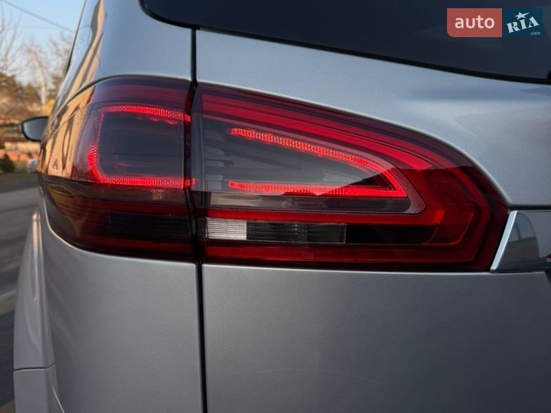 Мінівен Ford S-Max 2013 в Ковелі