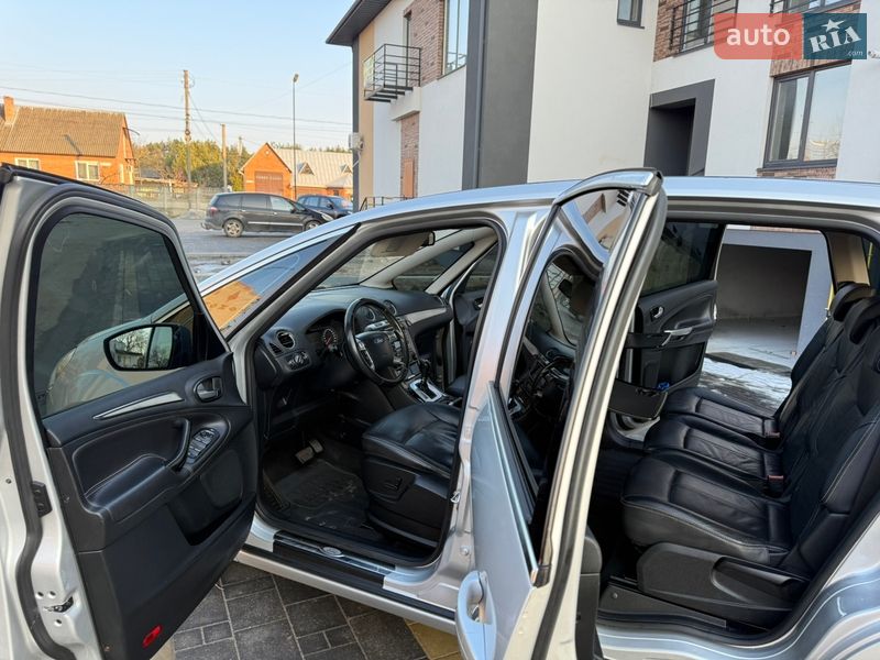 Мінівен Ford S-Max 2013 в Ковелі