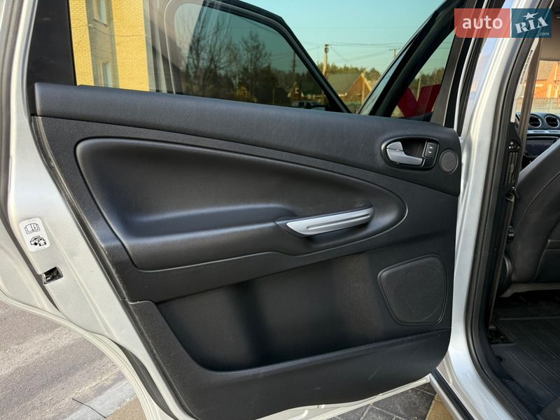 Мінівен Ford S-Max 2013 в Ковелі