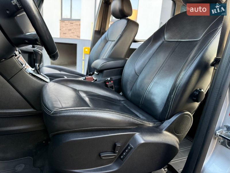 Мінівен Ford S-Max 2013 в Ковелі