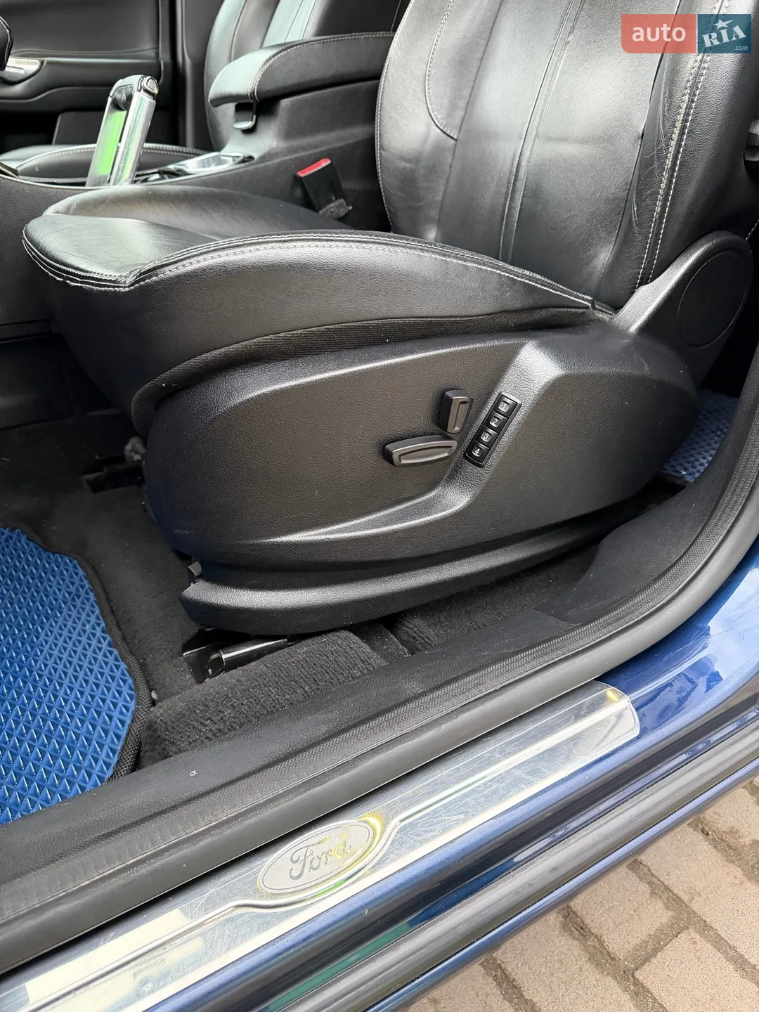 2011 Ford S-MAX - мініатюра 9