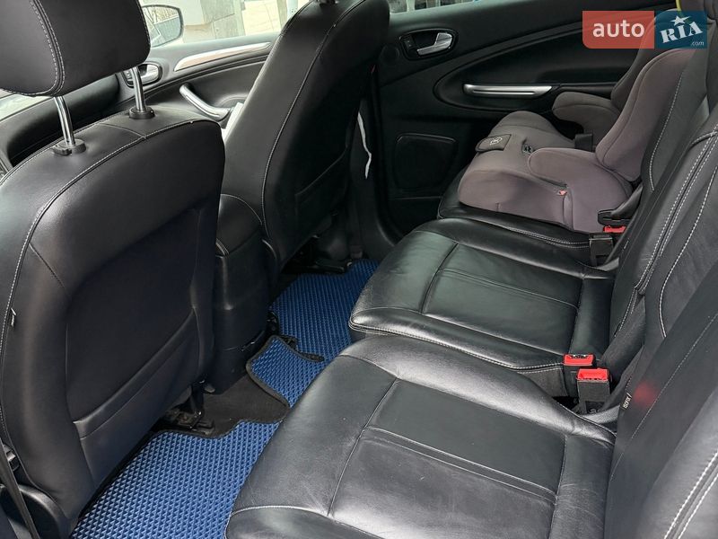 Минивэн Ford S-Max 2011 в Тернополе