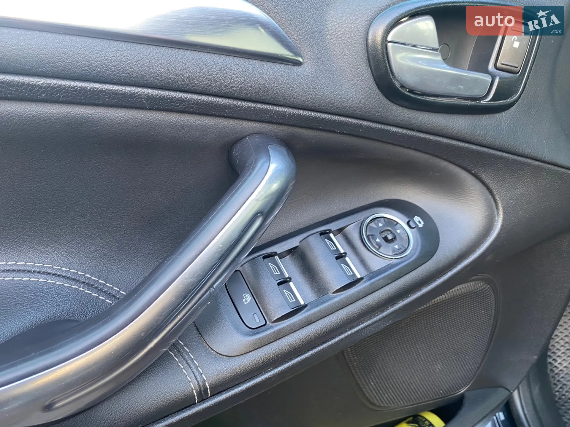 2010 Ford S-MAX - мініатюра 7