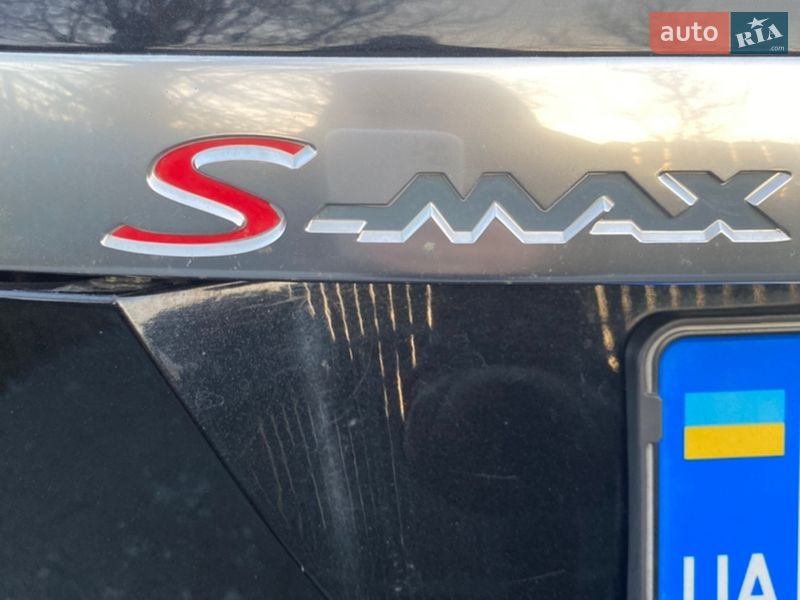 Мінівен Ford S-Max 2010 в Дубні