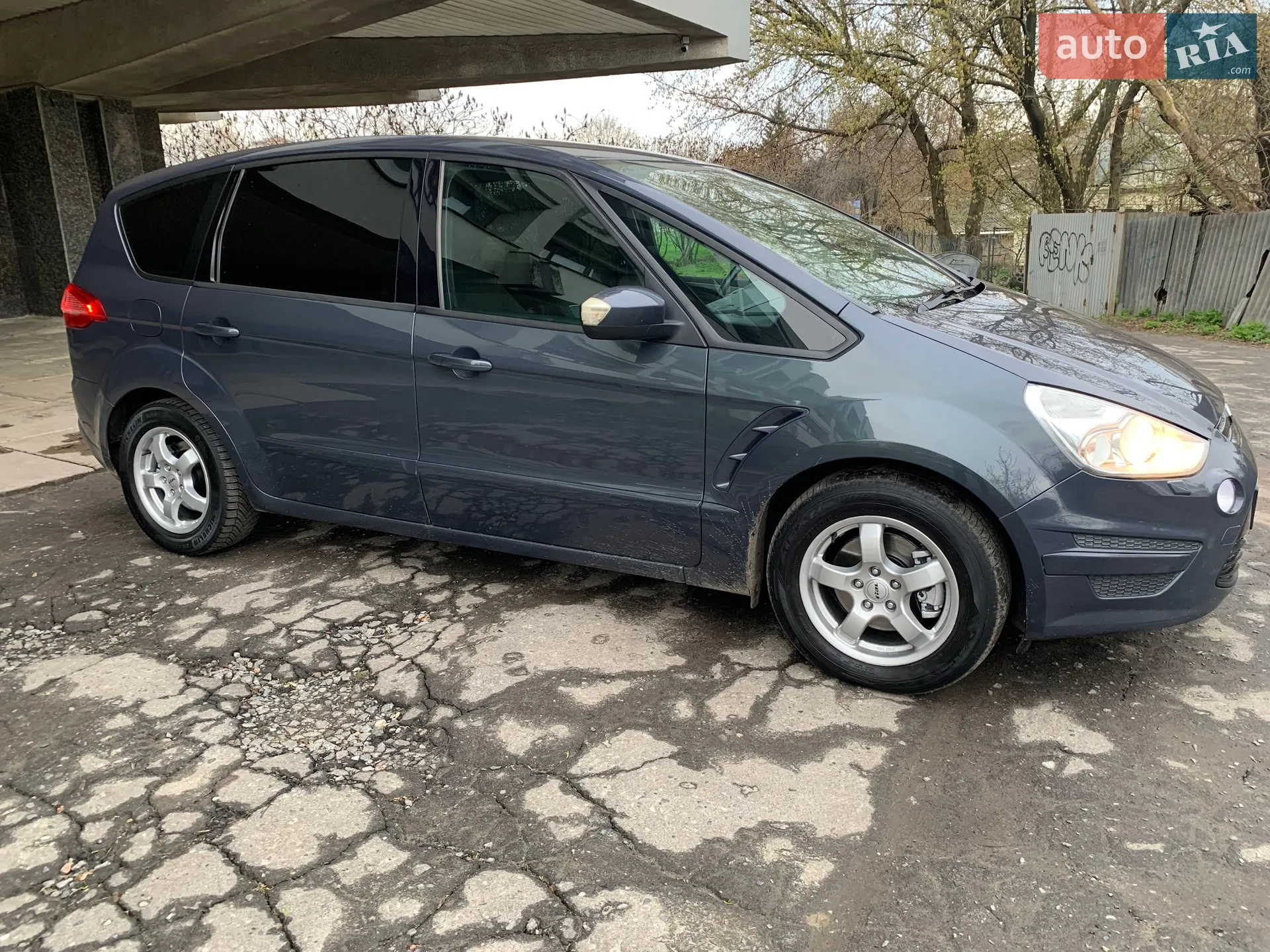 2011 Ford S-MAX - мініатюра 11