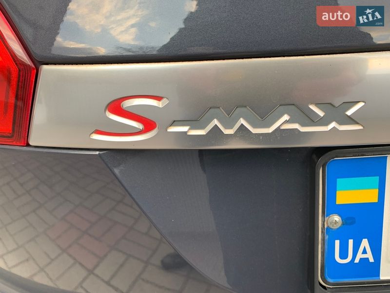 Минивэн Ford S-Max 2011 в Сумах