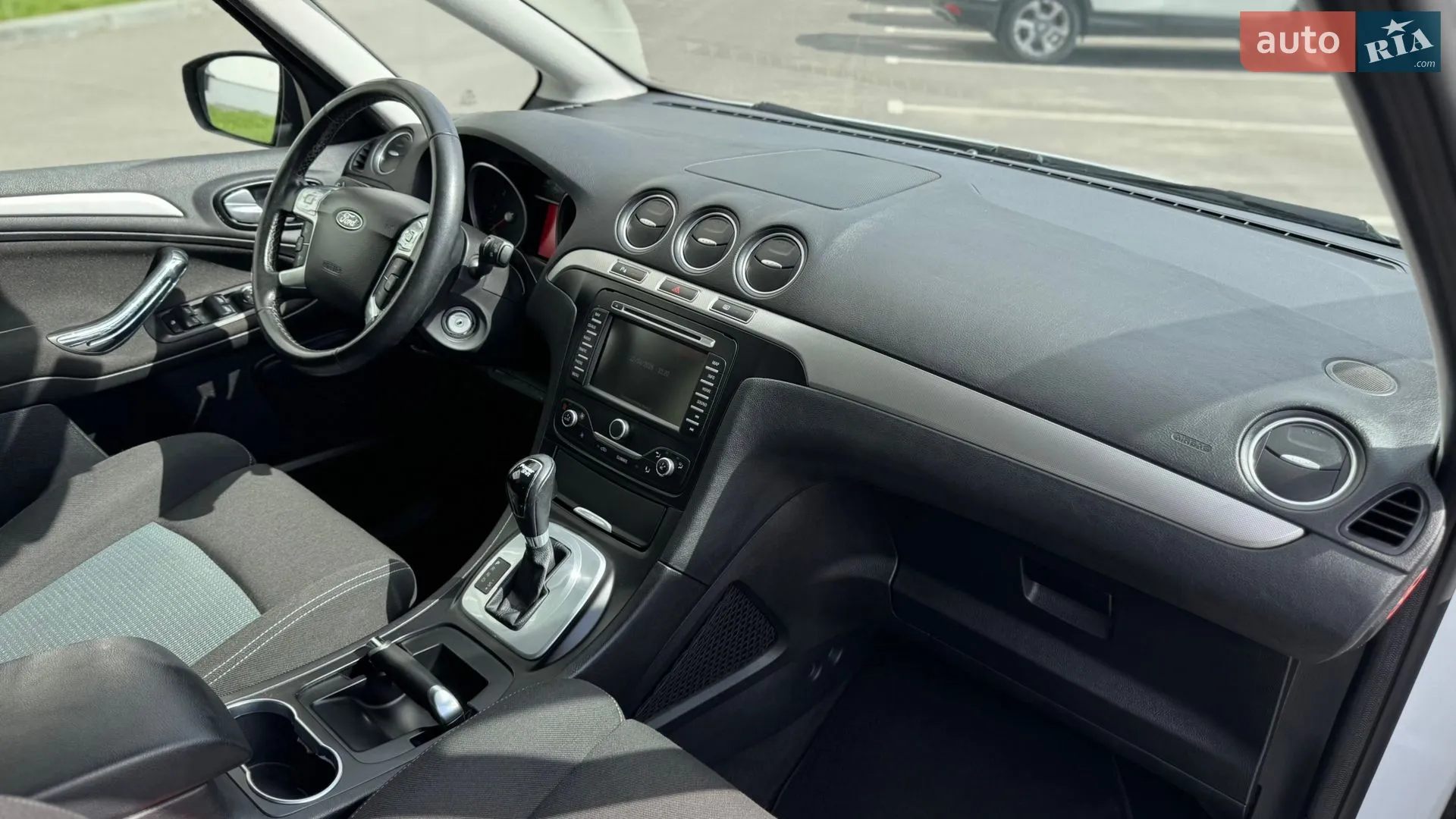 2012 Ford S-MAX - мініатюра 16