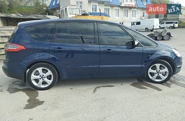 Минивэн Ford S-Max 2013 в Городке